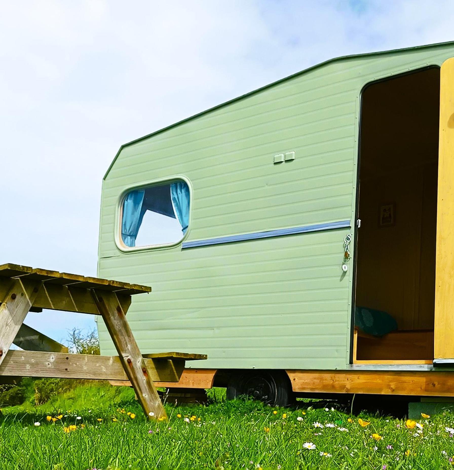 Camping Les Ronds Duval Face Aux Iles Anglo-Normandes Les Moitiers-d'Allonne Zewnętrze zdjęcie