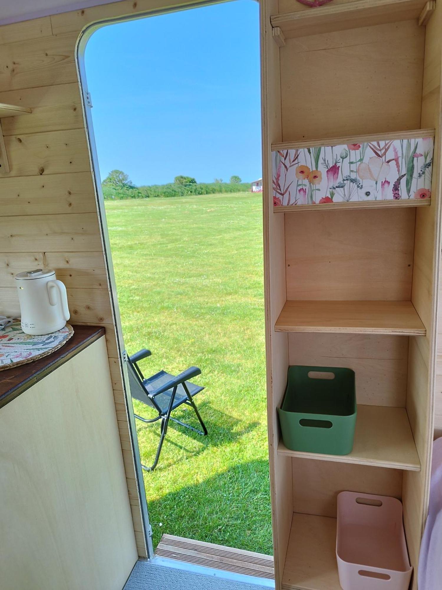 Camping Les Ronds Duval Face Aux Iles Anglo-Normandes Les Moitiers-d'Allonne Zewnętrze zdjęcie